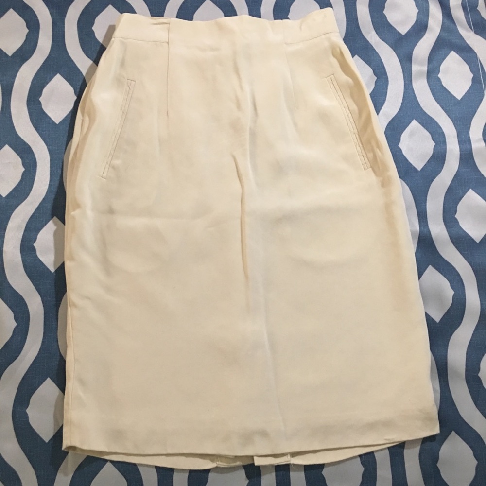 PATRICK COLLECTION Women’s Silk Pencil Skirt